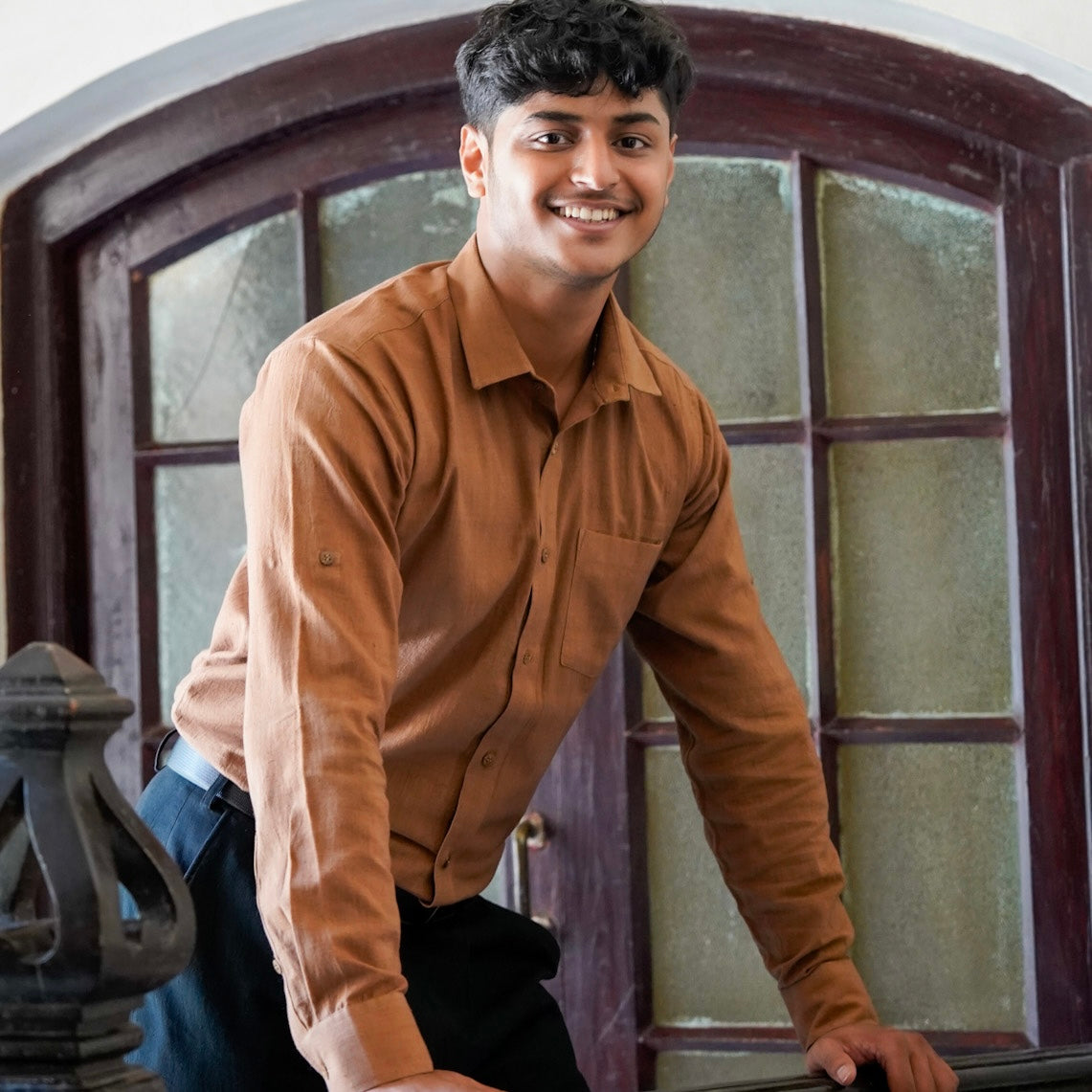 Classic Collar – Full Sleeve – Single Pocket – Handspun Khadi – Brown