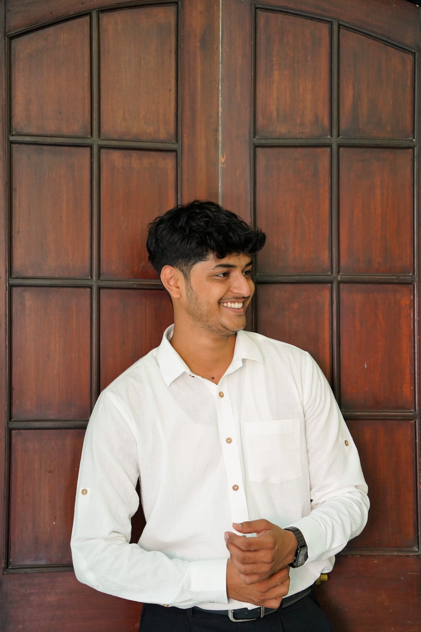 Classic Collar – Full Sleeve – Single Pocket – Handspun Khadi – White