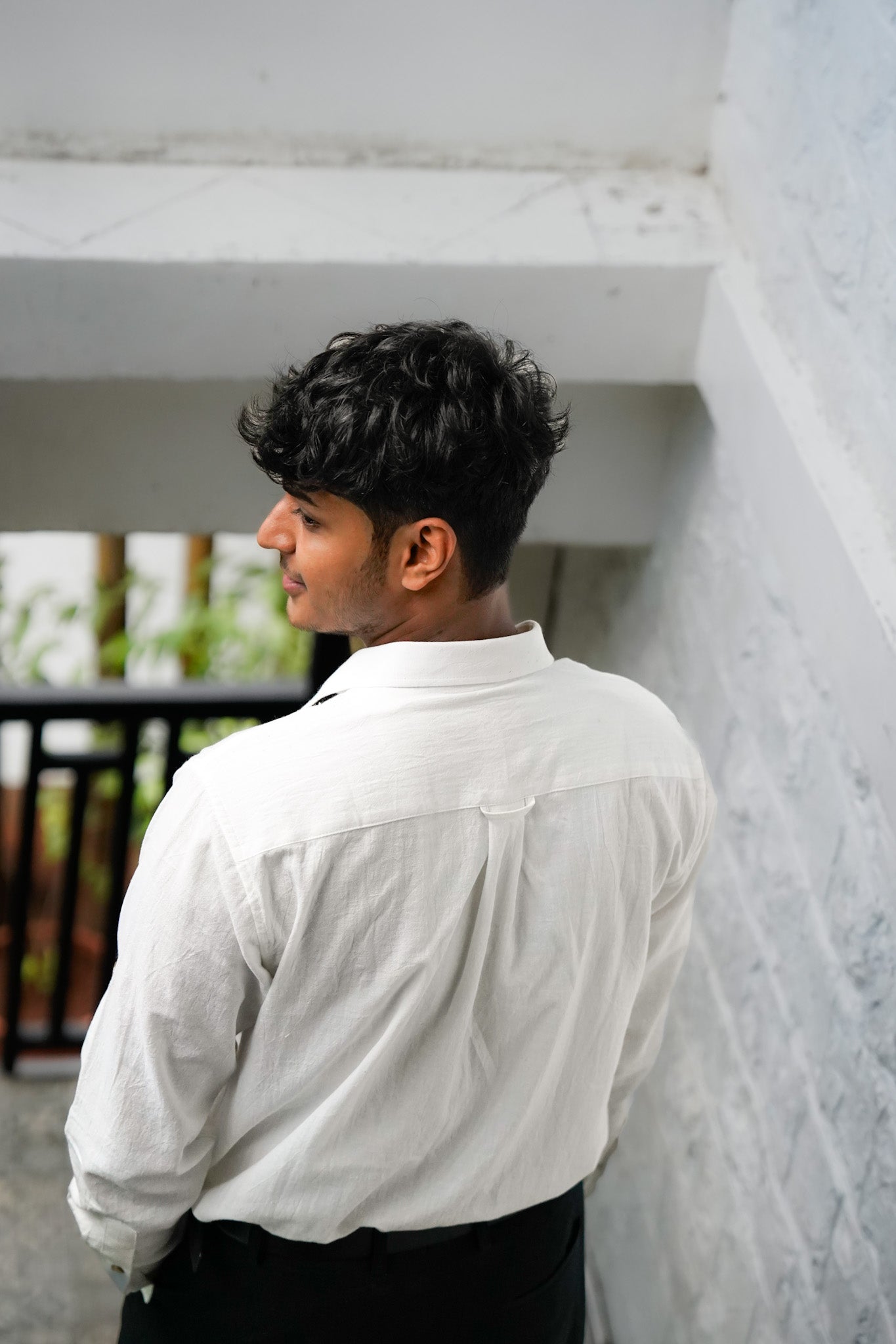 Classic Collar – Full Sleeve – Single Pocket – Handspun Khadi – White